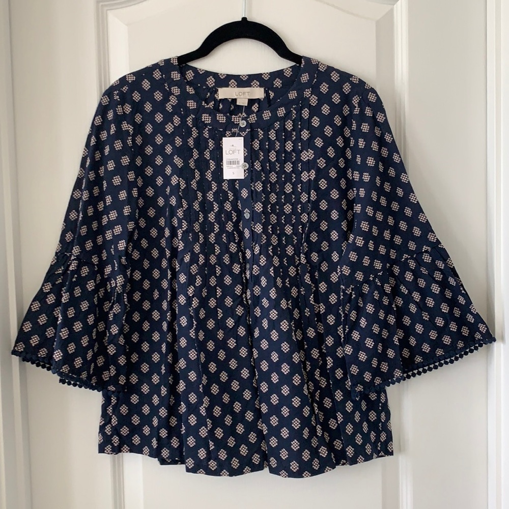 NWT LOFT Navy Blue/Cream Print Boho 100% Cotton Bell Sleeves Blouse Size Small